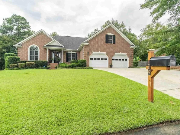 209 Daymark Dr, Chapin, SC 29036