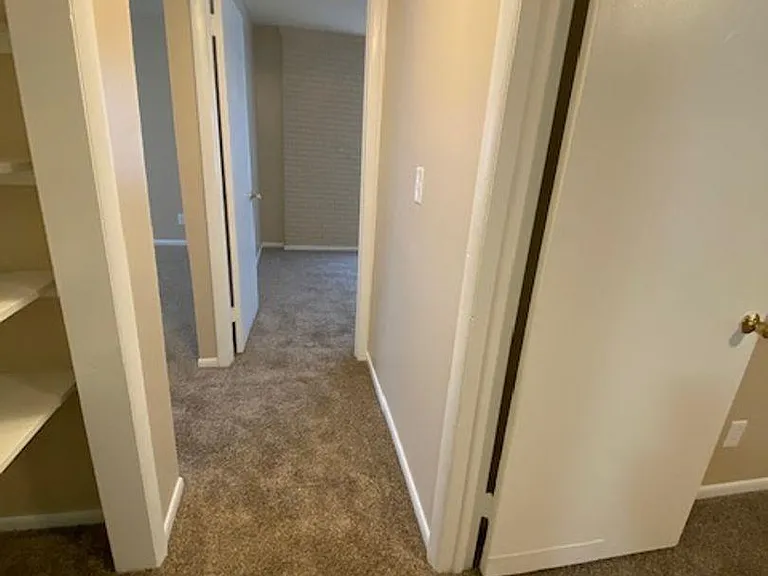Golden Belt Apartments — Photo 5