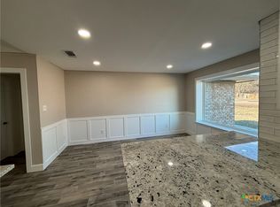 104 County Road 4881, Copperas Cove, TX 76522