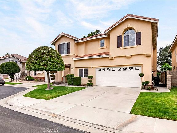 3rd image of 4366 Jasmine Hill Ct