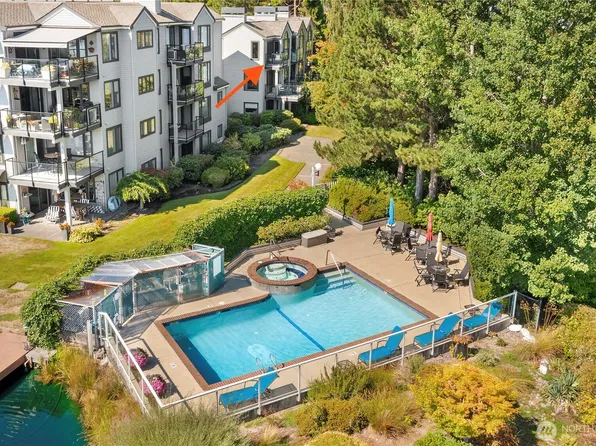 6121 NE 175th Street #C201, Kenmore, WA 98028