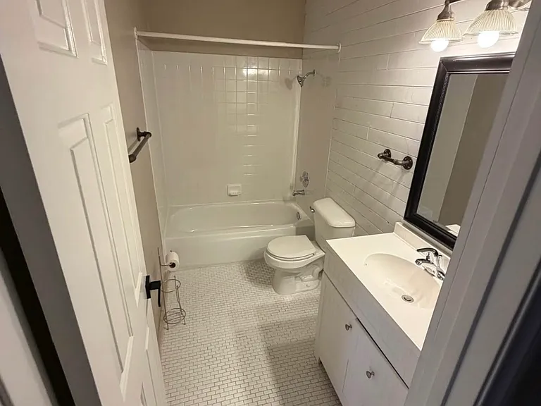 106 Lighthouse Dr — Photo 5