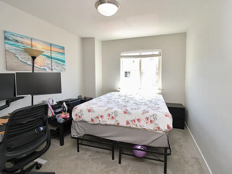 5220 SE Thornapple St — Photo 22