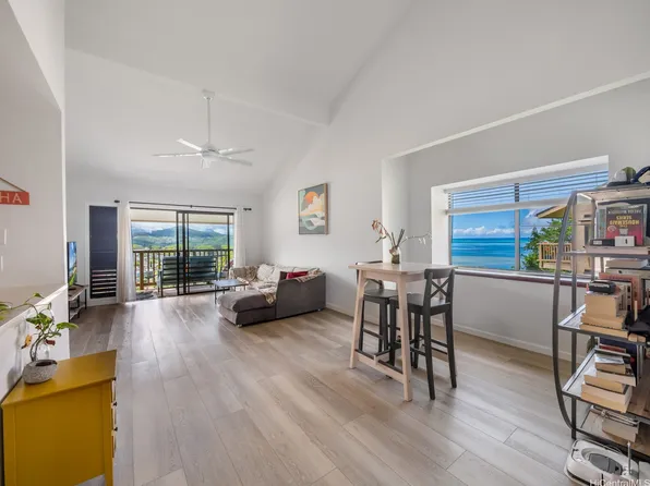 46-054 Puulena St APT 926, Kaneohe, HI 96744