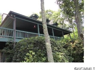 852 Wild Turkey Run Rd, Waynesville, NC 28785