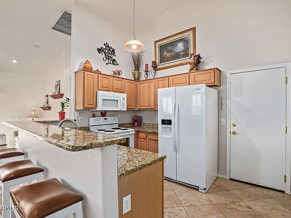 3rd image of 8739 E FAIRBROOK Street
