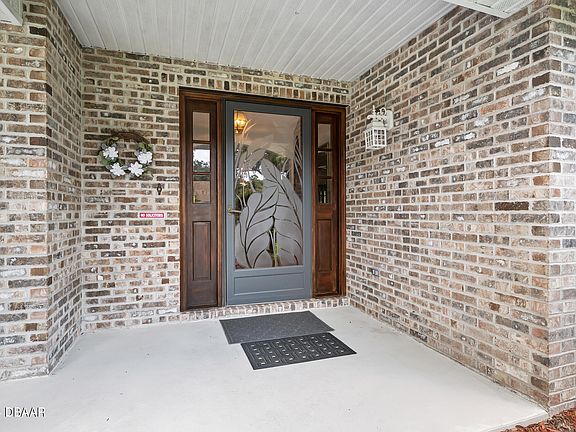 4th image of 3914 Tano Dr