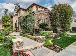 29 Montclair, Irvine, CA 92602