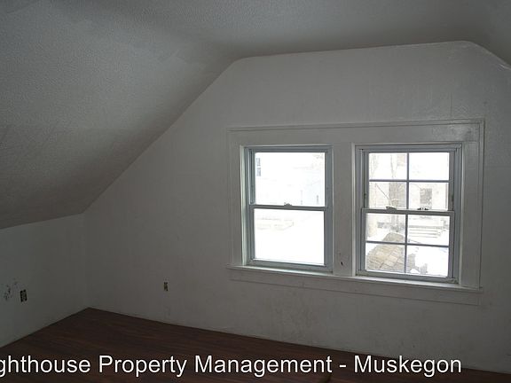 3rd image of 1525 Beidler St APT 2