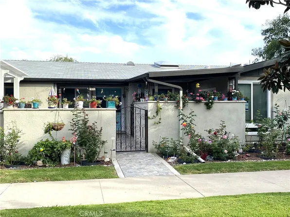 1851 McKinney Way #M15-25b, Seal Beach, CA 90740