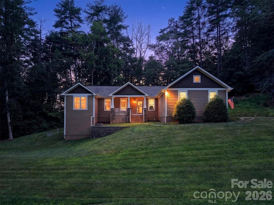 1st image of 290 Sweetwater Hills Dr