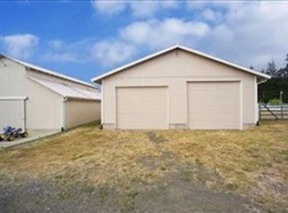 10225 Shermer Ln SE, Olympia, WA 98513