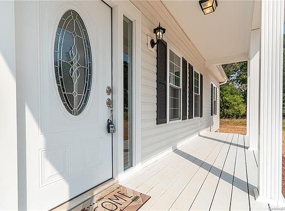 3rd image of 108 Verna Dr