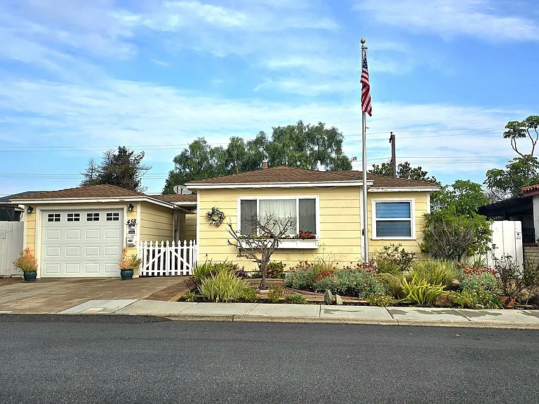 458 Citrus Ave — Photo 25