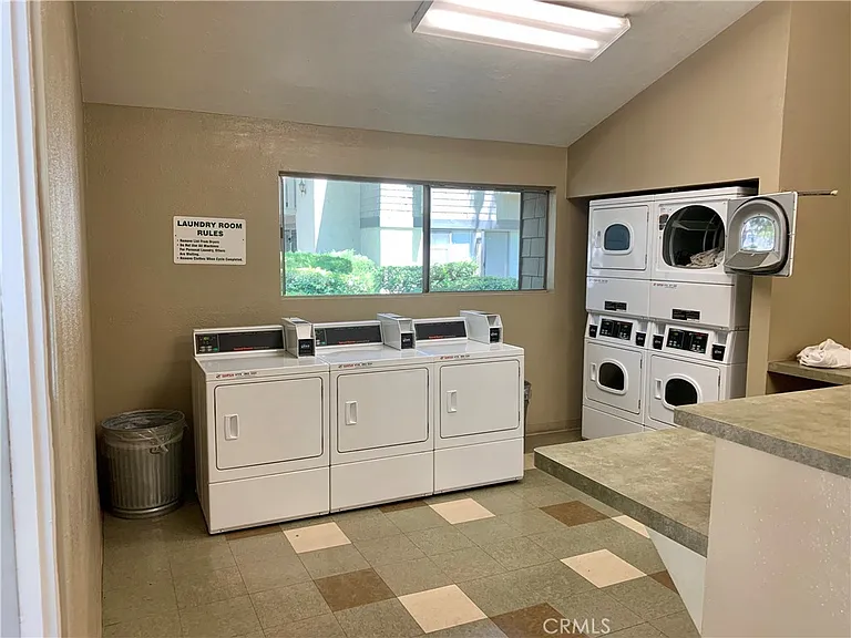 960 E Bonita Ave #116 — Photo 17