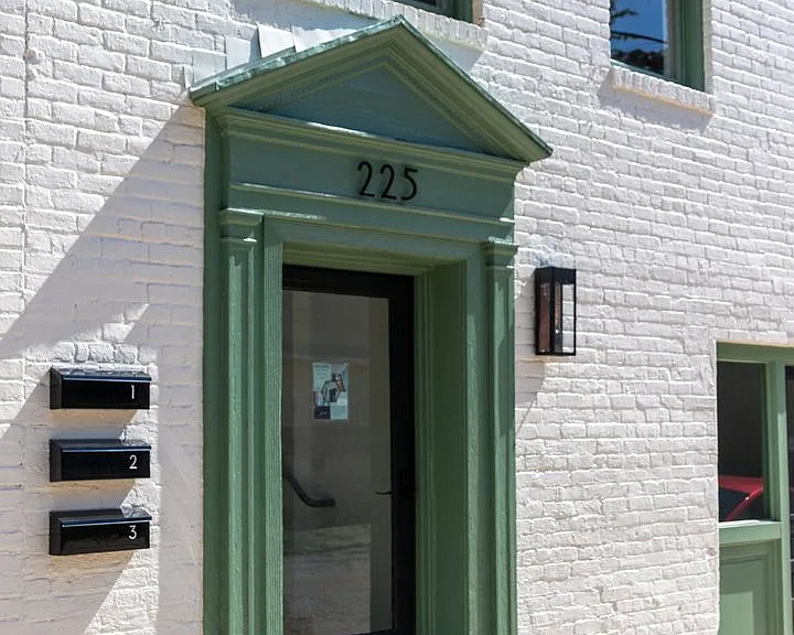 223-225 Henry St — Photo 28