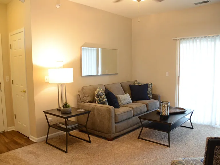 Remington Apartment Homes — Photo 38