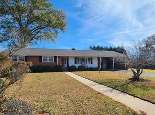 102 James St, Easley, SC 29642