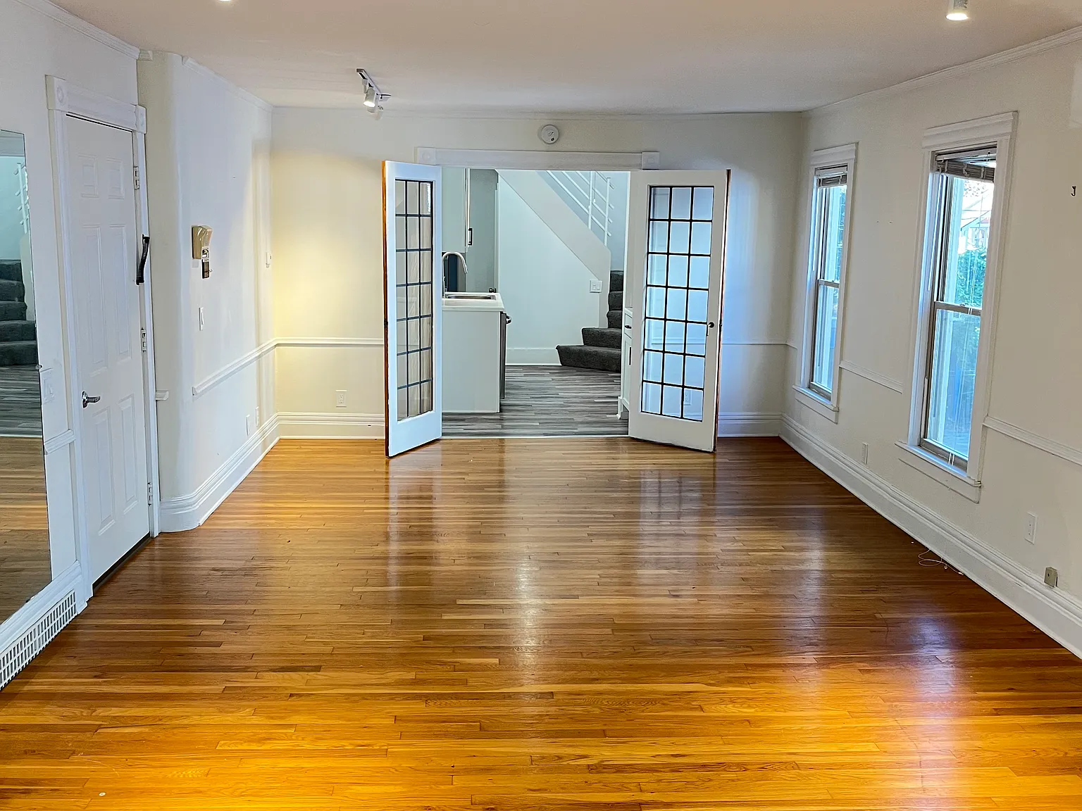 3 bed, 1750 sqft, $1,895 — Photo 2