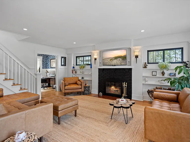 619 Bailey Ave — Photo 11