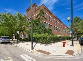 1 N Bishop St, Chicago, IL 60607