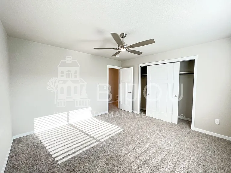 4908 Wolf Moon Dr — Photo 27