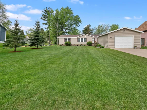 113 Union St, Grasston, MN 55030