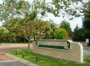 284 Amesport Lndg, Half Moon Bay, CA 94019