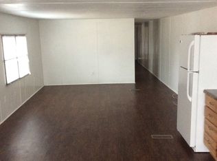 6320 N 52nd St, Manhattan, KS 66503
