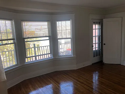 97 Sterling Ave #2 Photo 1
