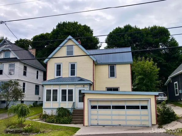 107 W South Ave, Houghton, MI 49931