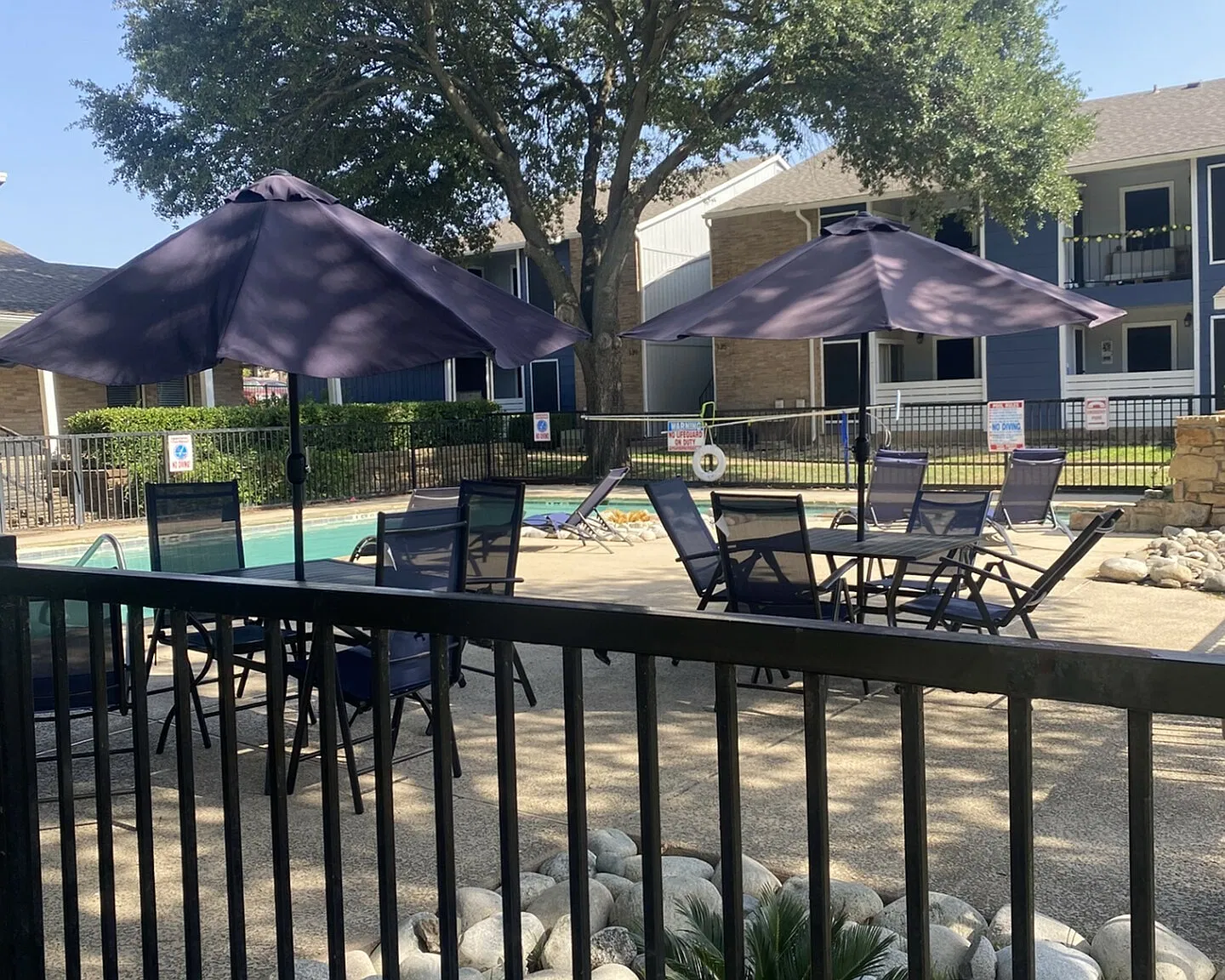 West Wind Apartments — Photo 4