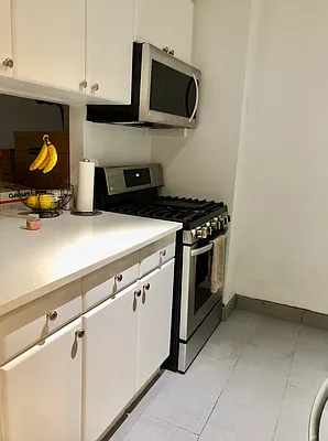 Rented by NY Living Solutions | media 38