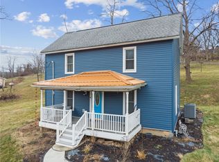 869 Middletown Rd, New Stanton, PA 15672