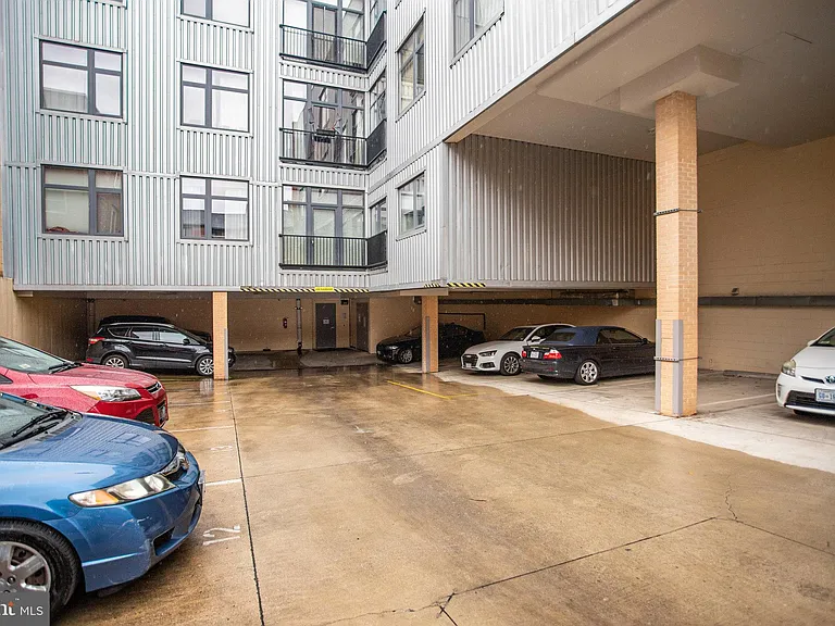 1435 Chapin St NW #206 — Photo 17