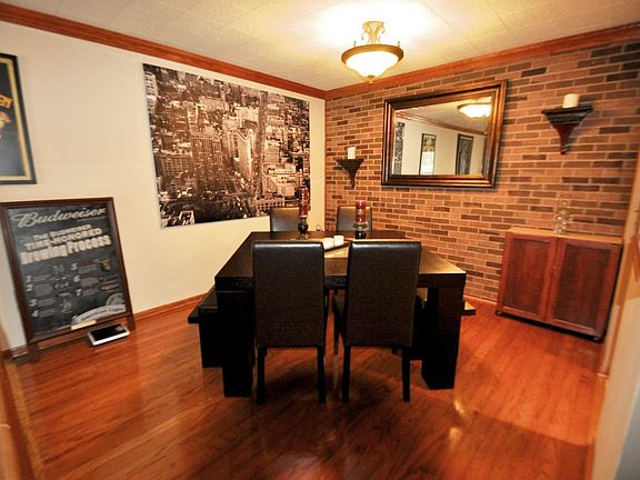 2nd image of 940 Beau Dr Unit 105