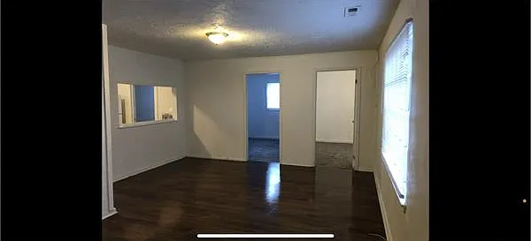 6261 Windsor Dr — Photo 9