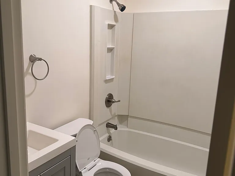 501 Asher St #A — Photo 5