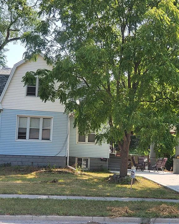 1938 Buckingham Dr