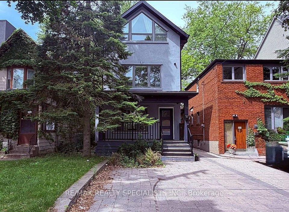 1st image of 16 Woodlee Rd