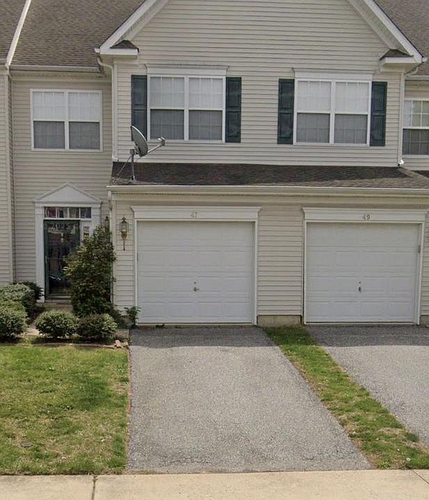 1st image of 47 W Worthington Blvd
