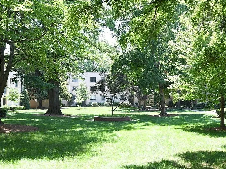 Courtyard with mature landscaping