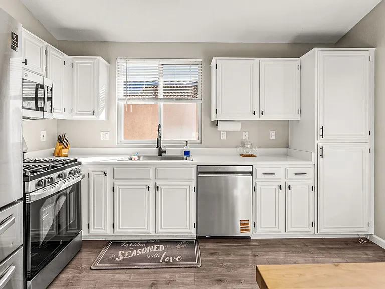 44570 Johnston Dr — Photo 5