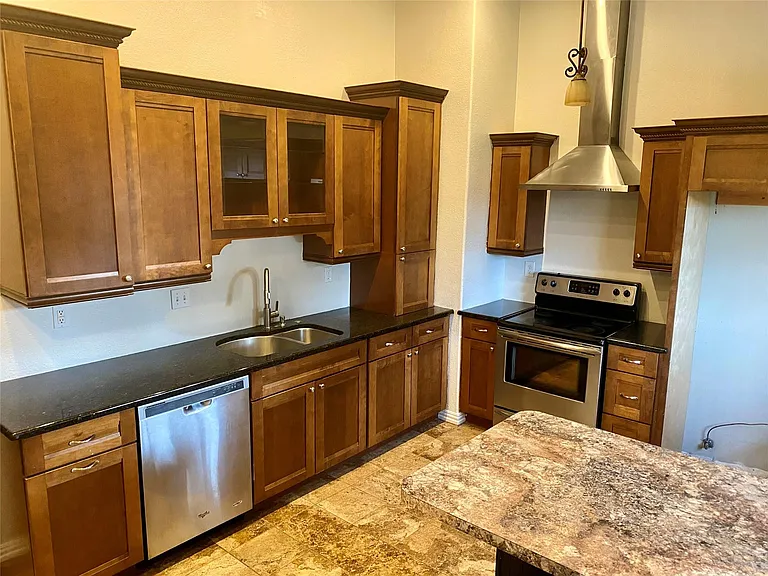 3003 Briar Dr — Photo 14