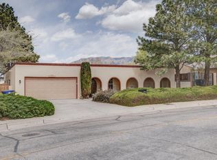 12605 Viewcrest Pl NE, Albuquerque, NM 87112