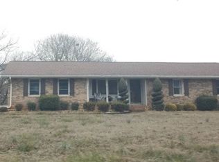 4527 Oak St, Oakwood, GA