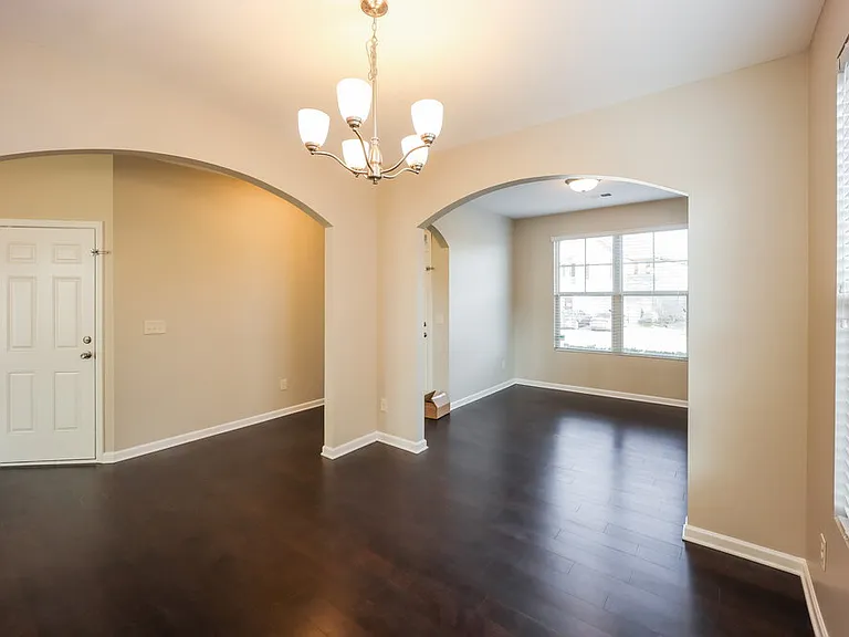 5259 Cantbury Way — Photo 6
