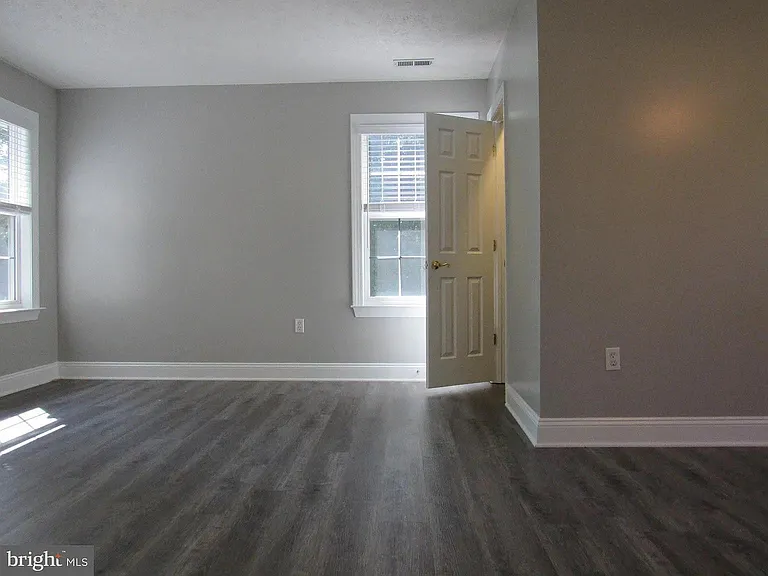 20474 Renaissance Ct — Photo 29