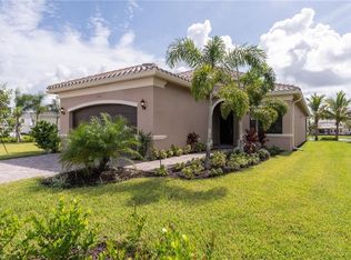 4429 Aurora St, Naples, FL 34119