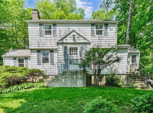 17 Riverview Rd, Highland Falls, NY 10928